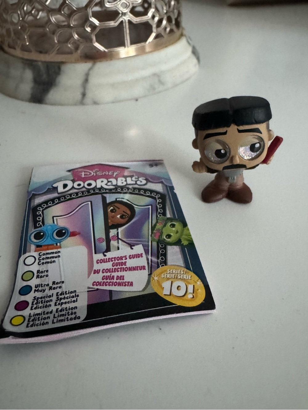 Disney doorables Vinny series 10